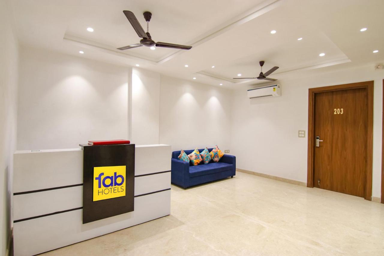 Fabhotel La Serene Bnb- Ashok Vihar New Delhi Exterior photo