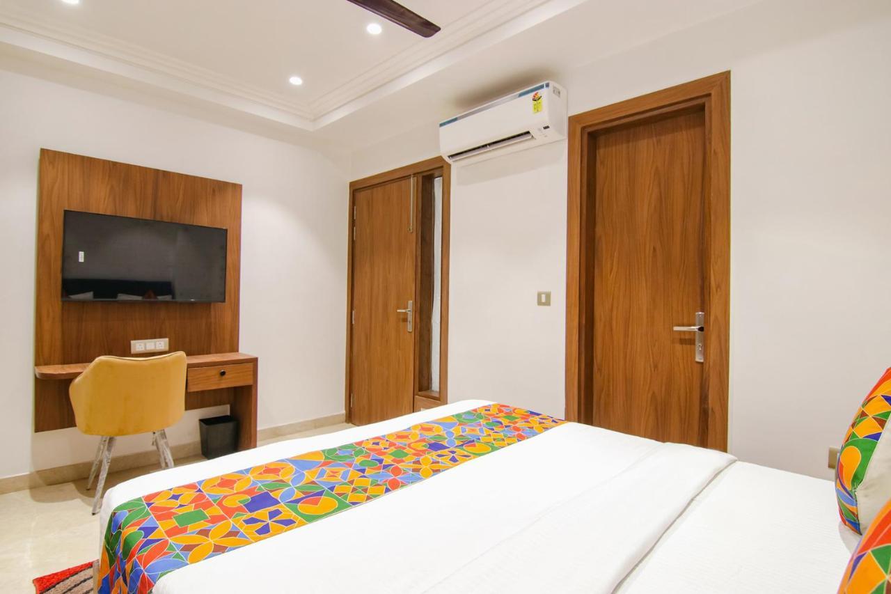 Fabhotel La Serene Bnb- Ashok Vihar New Delhi Exterior photo